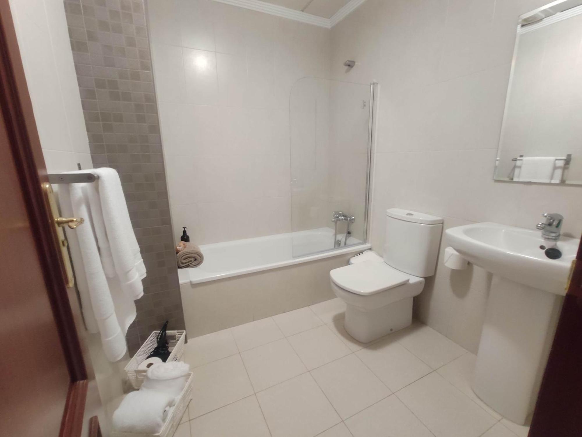 Prime Location! Apartment เซบีญา ภายนอก รูปภาพ